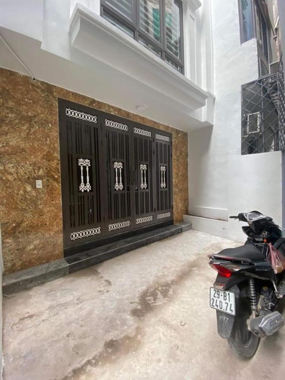 Bán nhà phố Tô Vĩnh Diện, Thanh Xuân, gần ô tô, thang máy, ở ngay 6 tầng 46m2 giá 7.1 tỷ