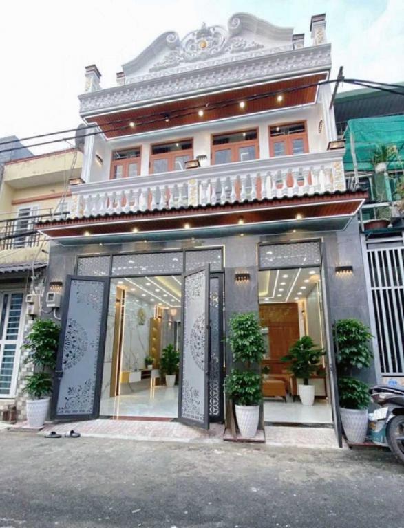 Bán nhà mt Hà Bổng Q12 , 55m2-2tang , liền kề Chợ Trung Chánh ,Kd đa ngành, 5 tỷ nhỉnh 0932030061