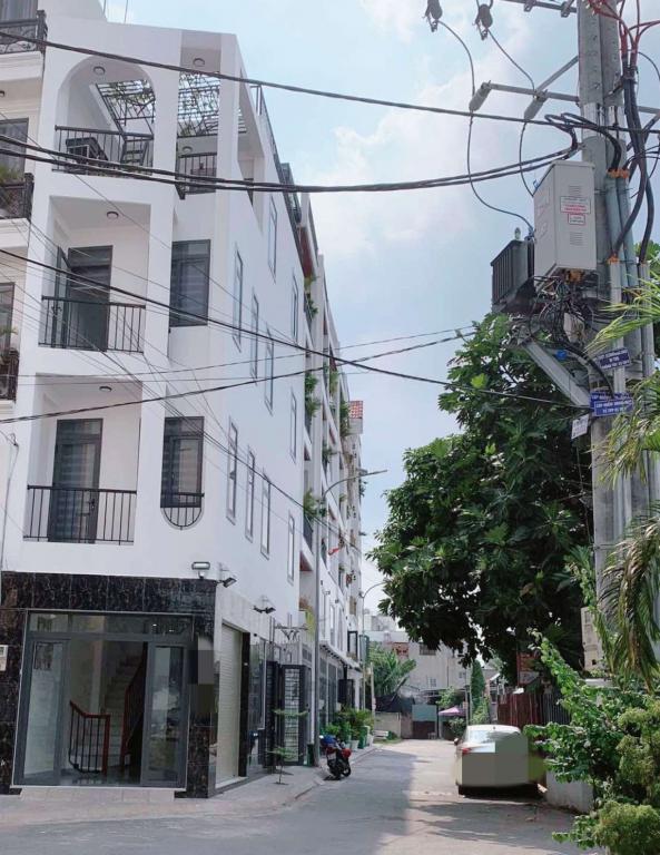Nhà mới full nt 40m2-4tang mt Tân Thới Hiệp 13 , liền kề Toà Án Quận 12 , 5 tỷ nhỉnh 0932030061