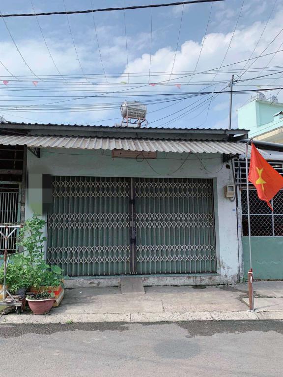 Nhà cấp4 đường 10m Bùi Văn Ngữ Q12, 126m2 ,thu nhập 5tr/th, ngay ngã 3 Đông Quang ,6 tỷ 0932030061