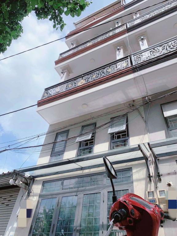 Bán nhà đường 9m sát mt Bùi Văn Ngữ Q12 , 24m2-4tang ,ngay Ngã 3 Đông Quang- 3 tỷ nhỉnh 0932030061