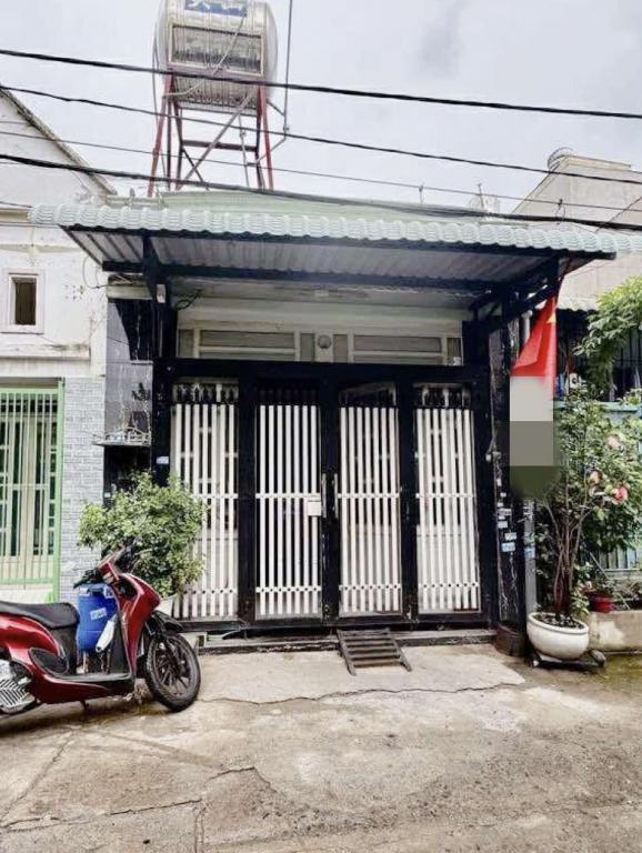 Nhà cấp 4 có lửng hxh 48m2 sát mt Tân Chánh Hiệp 3 Q12-ngay Hiệp Thành City, 3 tỷ nhỉnh 0932030061