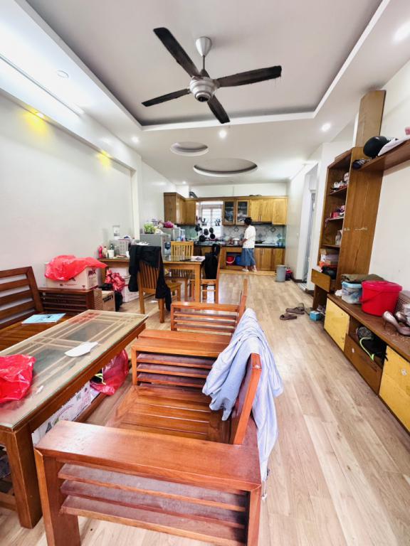 Bán nhà Mễ Trì Thượng, nhà đẹp 5 tầng, thông số vàng, chủ tự xây tâm huyêt, giá 9.2 tỷ