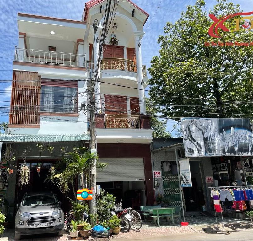 Cho thuê nhà lầu 2 mặt tiền phường Long Bình Tân . TP Biên Hòa , Đồng Nai T34 