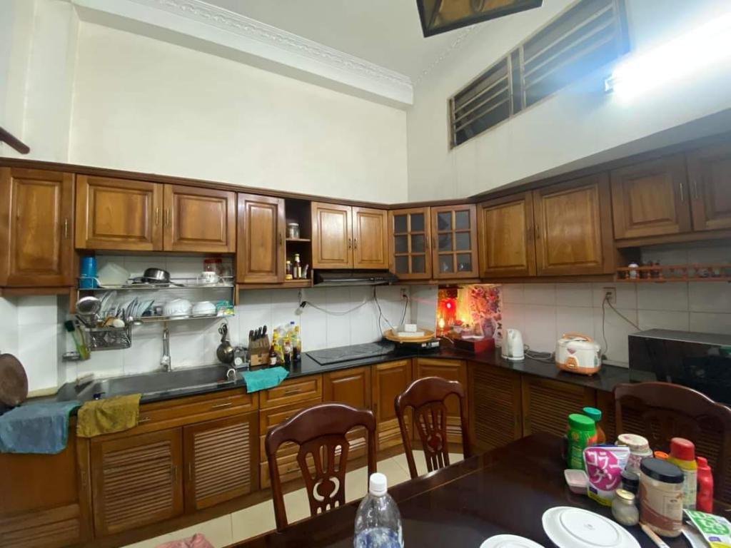 1b-1665456513.jpg