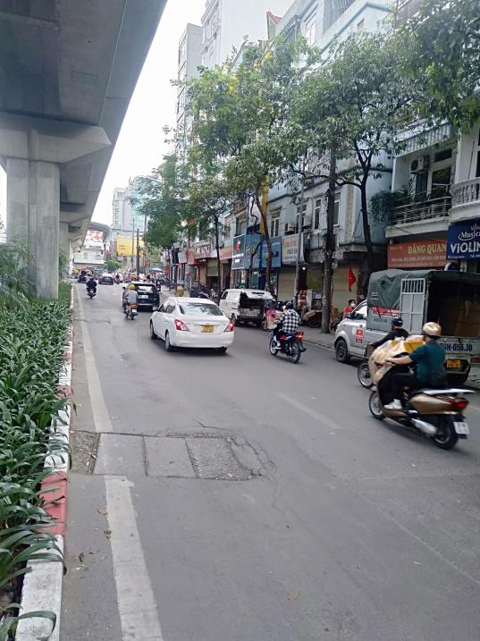 CỰC HIẾM!  Bán nhà Phố Hào Nam, Đống Đa, 30m2, 5T mới cứng, 7.9 tỷ
