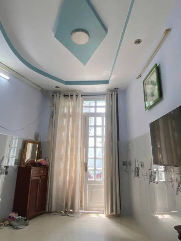  Bùng nổ siêu phẩm nhà Linh Đông giá tốt chỉ 4,5 tỷ. 