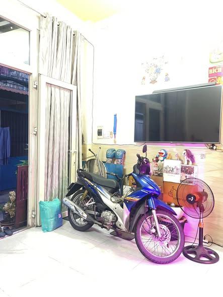 Siêu hiếm, nhà Khánh Hội, Phường 3, Quận 4, 4 tầng, 6 Phòng, Ba gác thông, chỉ 6,5 tỷ.