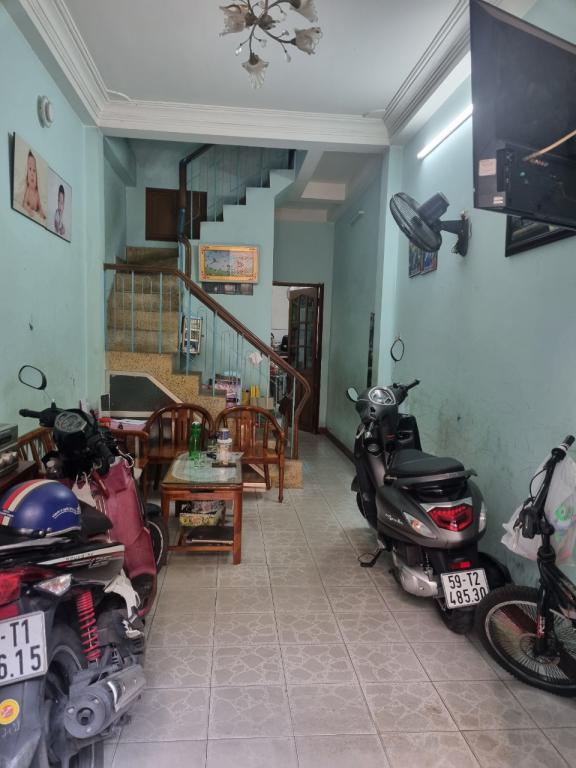 ban-gap-nha-truong-chinh-1687136268.jpg