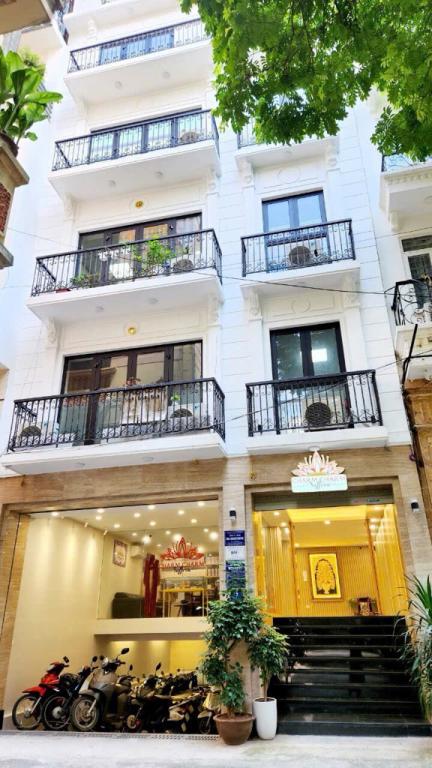 Bán nhà 7 tầng thang máy ngõ 38 Xuân La Tây Hồ hon 25 tỷ. Tầng 1 ga ra ô tô kinh doanh 