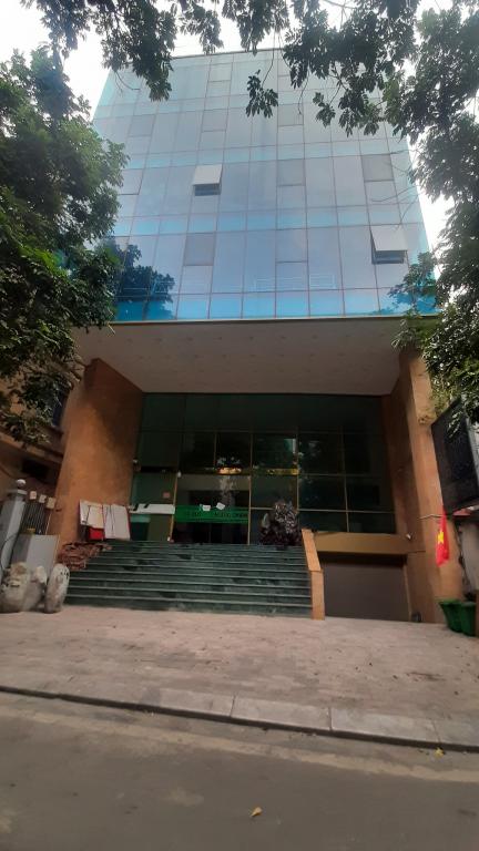 ll-1745127905.jpg
