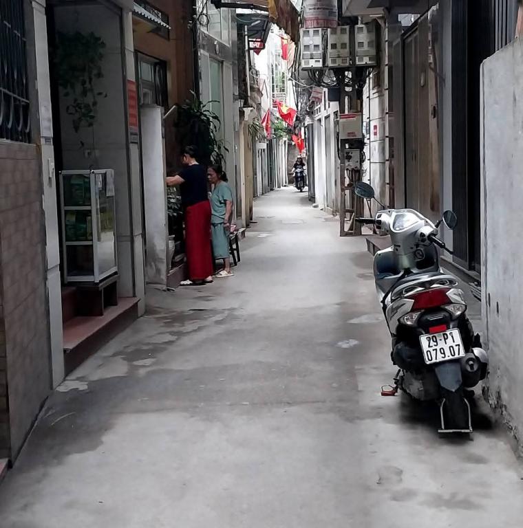 z6756207440505_00c171e4a44575e9687363740d2270cb-1751256856.jpg