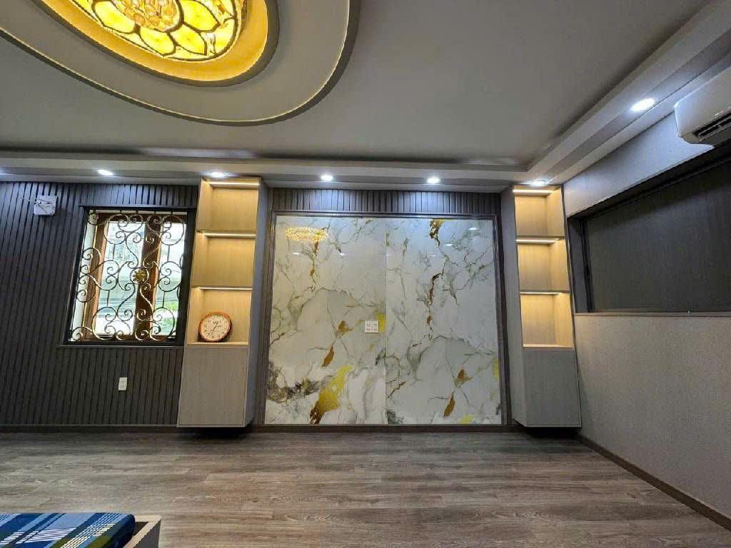 Góc 2MT Gò Vấp 50m2 5 tầng mới 9 tỷ gần sông Vàm Thuật 6PN 7WC FULL NT 